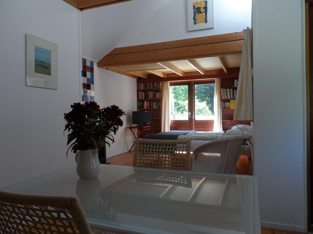 Bed and Breakfast Tussen De Tuinen Pieterburen Zewnętrze zdjęcie